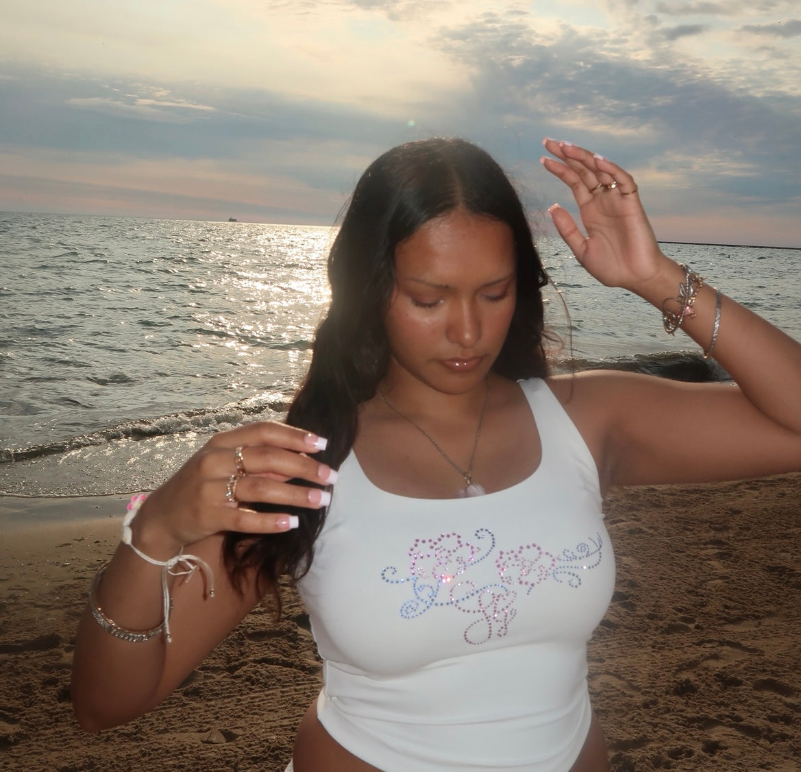 Flwr rhinestone fitted tank (Pre-order) - White